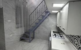 Mini House Vicoletto Pontenuovo 41